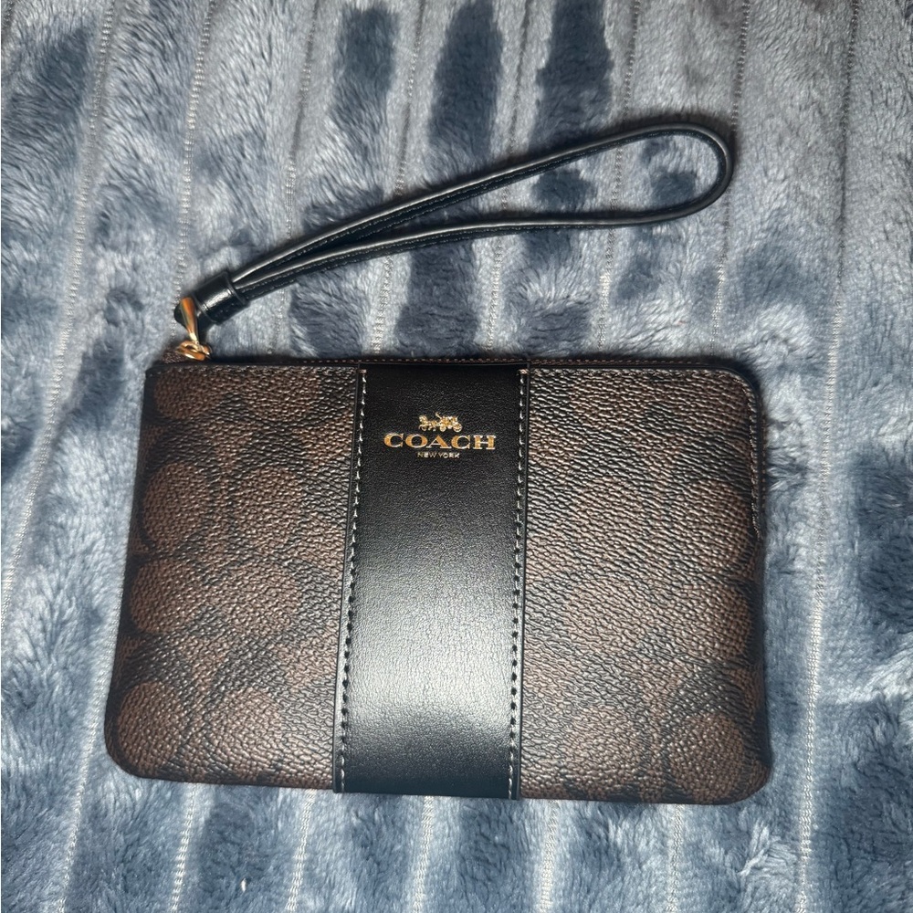Coach corner zip wristlet